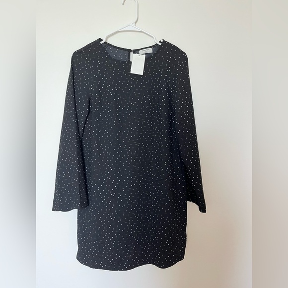 Babaton Dresses & Skirts - Aritzia Babaton Wide-sleeved black Dress polka dot tunic